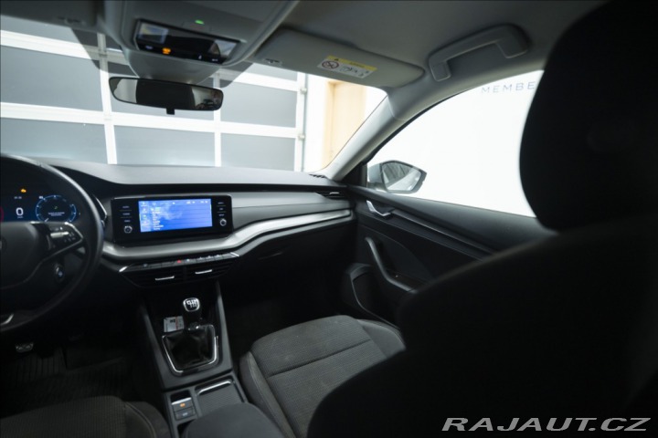 Škoda Octavia 2,0 TDI VÝHŘEV ČR 2x KOLA 2022