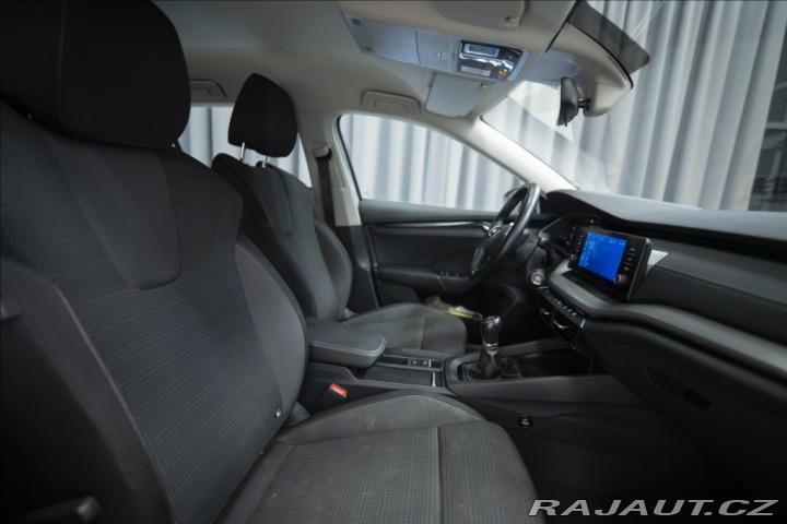 Škoda Octavia 2,0 TDI VÝHŘEV ČR 2x KOLA 2022