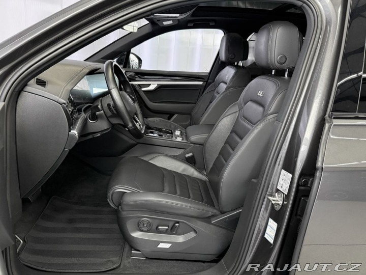 Volkswagen Touareg 4.0TDI V8 R-LINE 4MOTION, 2021