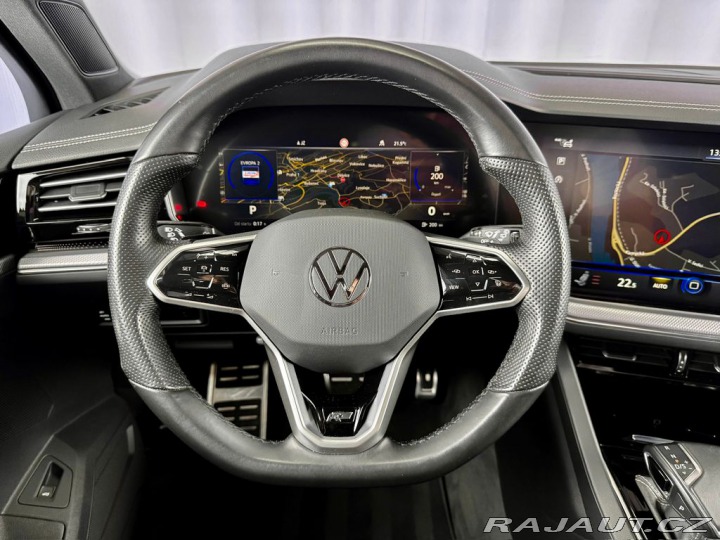 Volkswagen Touareg 4.0TDI V8 R-LINE 4MOTION, 2021