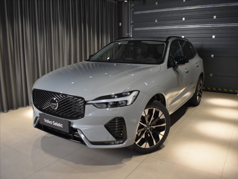 Volvo XC60 2,0 B5 AWD Ultra B&W,