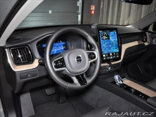 Volvo XC60 2,0 B5 AWD Ultra B&W, 2026