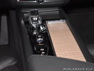 Volvo XC60 2,0 B5 AWD Ultra B&W, 2026