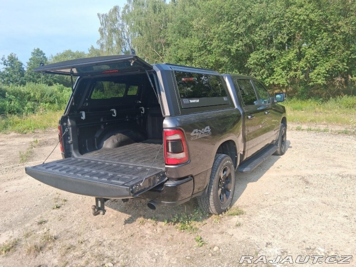 Dodge RAM 1500 5,7 1500 Big Horn BackC 1800