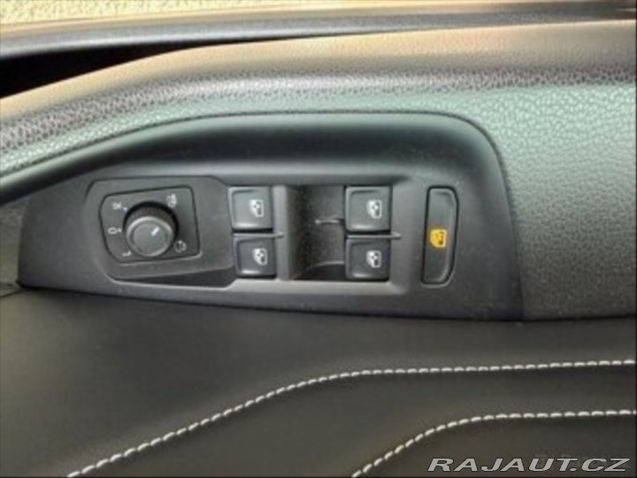 Volkswagen Passat Variant 2,0 B8 R-Line T 2023