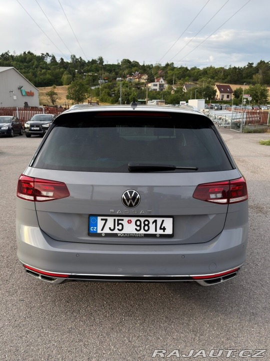 Volkswagen Passat Variant 2,0 B8 R-Line T 2023