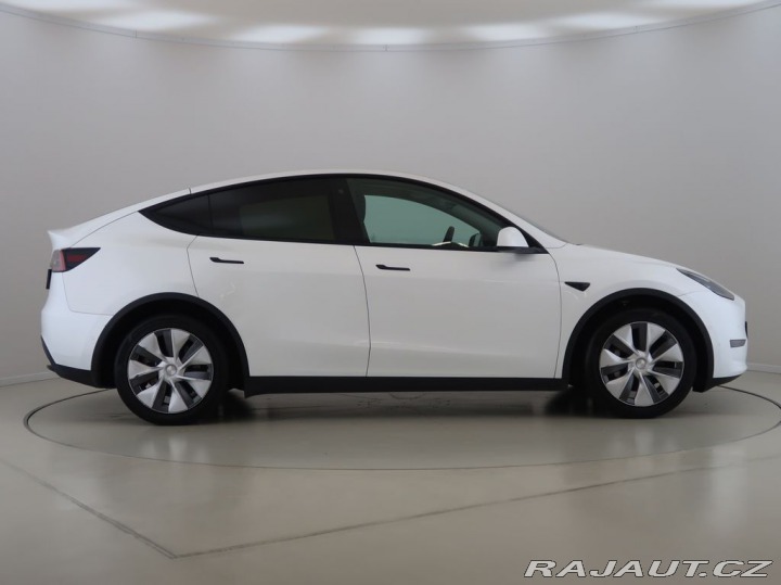 Tesla Model Y LongRange,4x4,DualMotor,7 2022