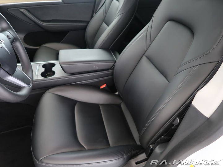 Tesla Model Y LongRange,4x4,DualMotor,7 2022