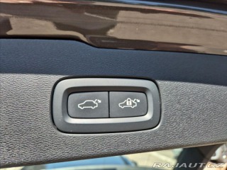 Volvo V60 2,0 B4 Plus Dark benzin 2024