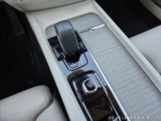 Volvo V60 2,0 B4 Plus Dark benzin 2024