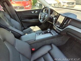 Volvo XC60 2,0 B4 AWD Plus Dark 2023