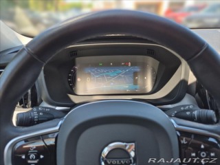 Volvo XC60 2,0 B4 AWD Plus Dark 2023