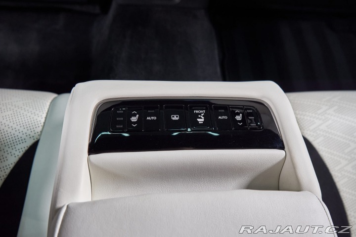 Lexus LS 2019