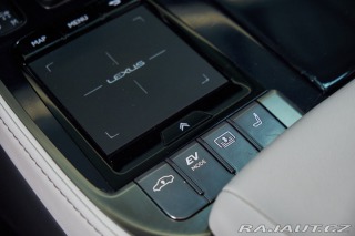Lexus LS 2019