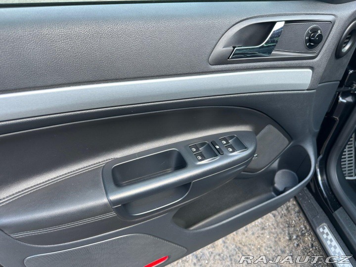 Škoda Octavia RS 2,0TSI 147kw DSG 2011