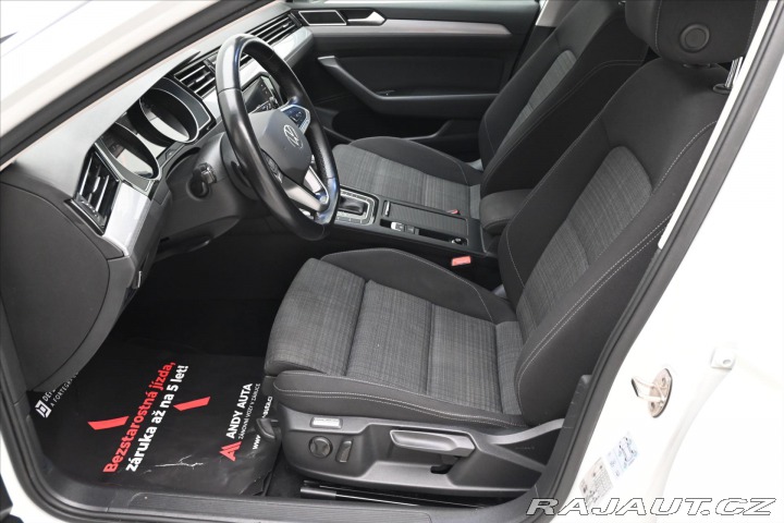 Volkswagen Passat 2,0 TDI 110kW DSG Busines 2021