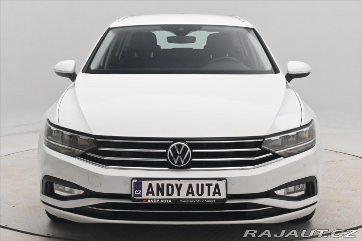 Volkswagen Passat 2,0 TDI 110kW DSG Busines 2021