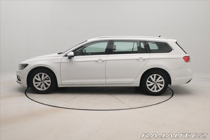 Volkswagen Passat 2,0 TDI 110kW DSG Busines 2021