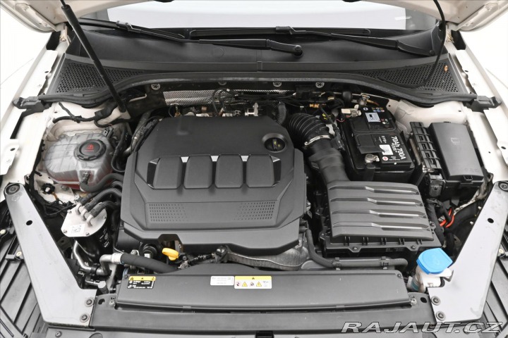 Volkswagen Passat 2,0 TDI 110kW DSG Busines 2021