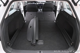 Volkswagen Passat 2,0 TDI 110kW DSG Busines 2021