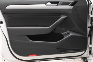 Volkswagen Passat 2,0 TDI 110kW DSG Busines 2021