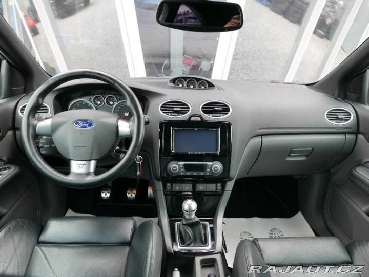 Ford Focus 2,5 ST Black Edition 2007