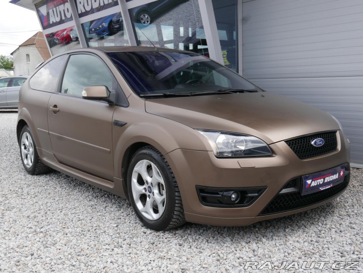 Ford Focus 2,5 ST Black Edition 2007