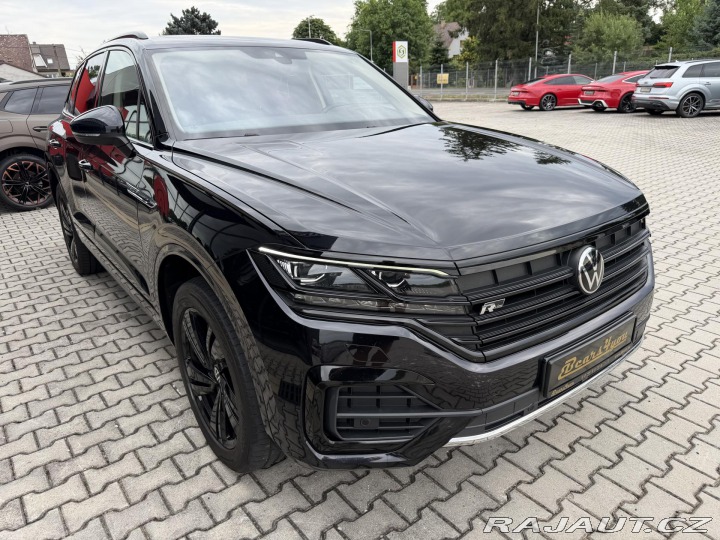 Volkswagen Touareg 3.0TDI 210kW R-LINE HUD P 2021