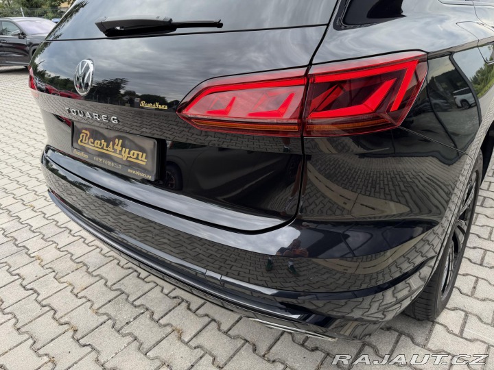 Volkswagen Touareg 3.0TDI 210kW R-LINE HUD P 2021