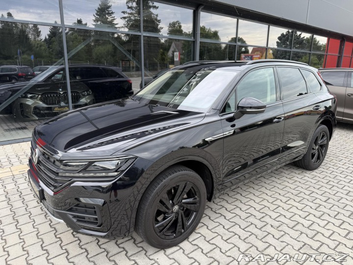Volkswagen Touareg 3.0TDI 210kW R-LINE HUD P 2021