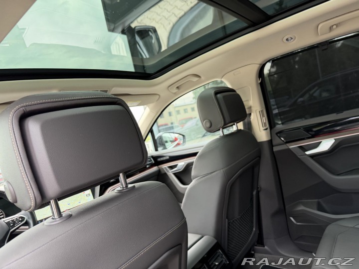 Volkswagen Touareg 3.0TDI 210kW R-LINE HUD P 2021