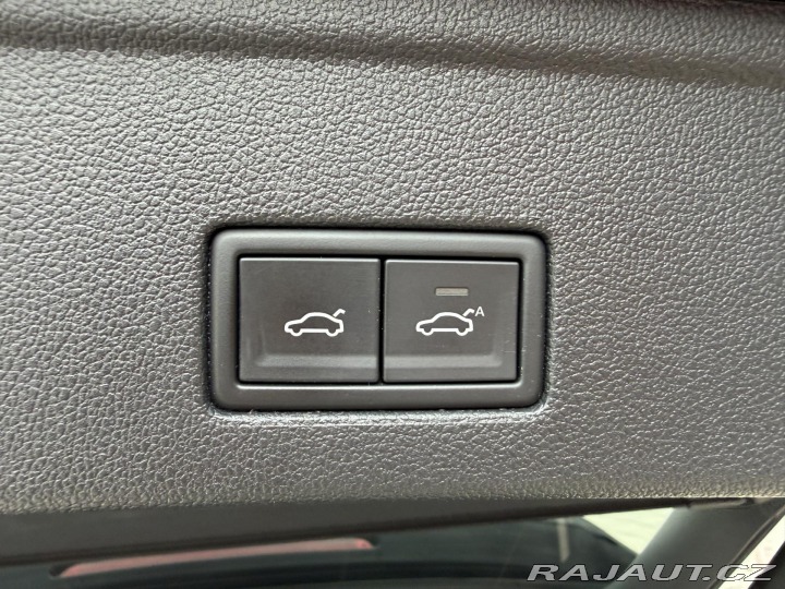 Volkswagen Touareg 3.0TDI 210kW R-LINE HUD P 2021