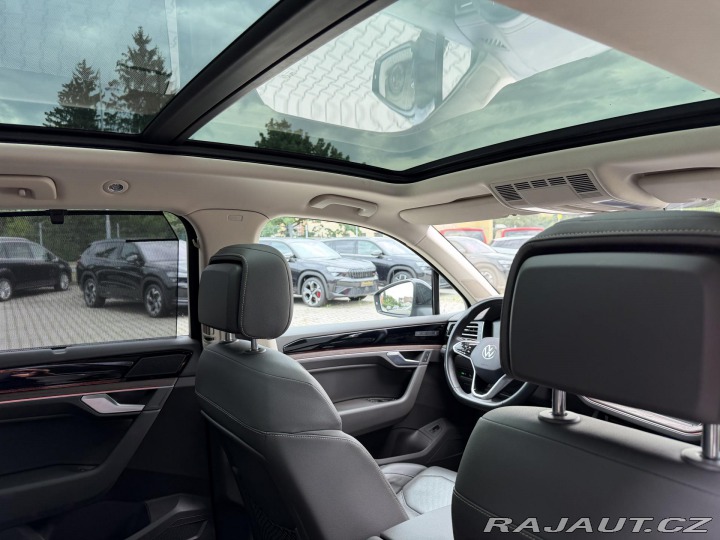 Volkswagen Touareg 3.0TDI 210kW R-LINE HUD P 2021