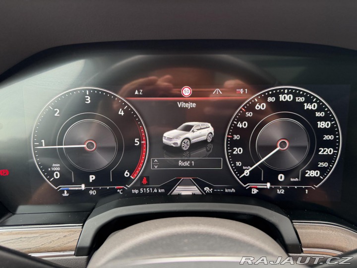 Volkswagen Touareg 3.0TDI 210kW R-LINE HUD P 2021