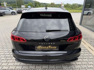Volkswagen Touareg 3.0TDI 210kW R-LINE HUD P 2021