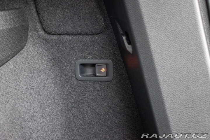 Škoda Karoq 1.5 TSI STYLE+*TAŽNÉ*DSG* 2022