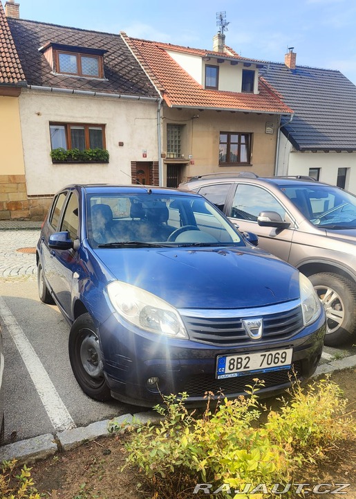 Dacia Sandero  2012