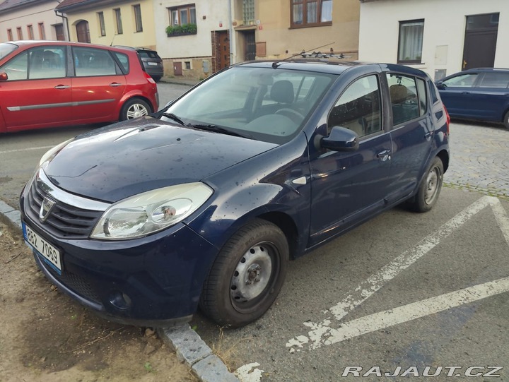 Dacia Sandero  2012