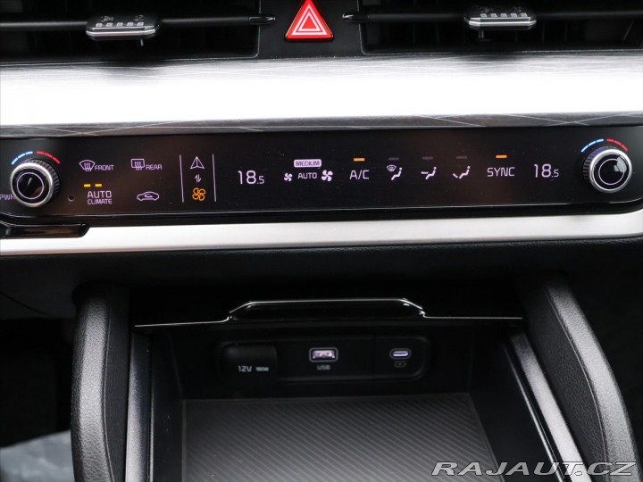 Kia Sportage 1,6 T-Gdi 118kW Exclusive 2025