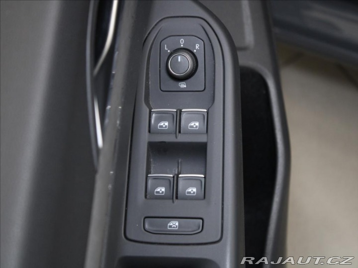 Volkswagen Golf 1,0 TSi DSG Variant 132tk 2023