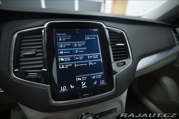 Volvo XC90 2,0 D5 AWD 1. MAJITEL ČR 2016