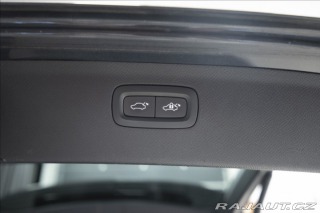 Volvo XC90 2,0 D5 AWD 1. MAJITEL ČR 2016