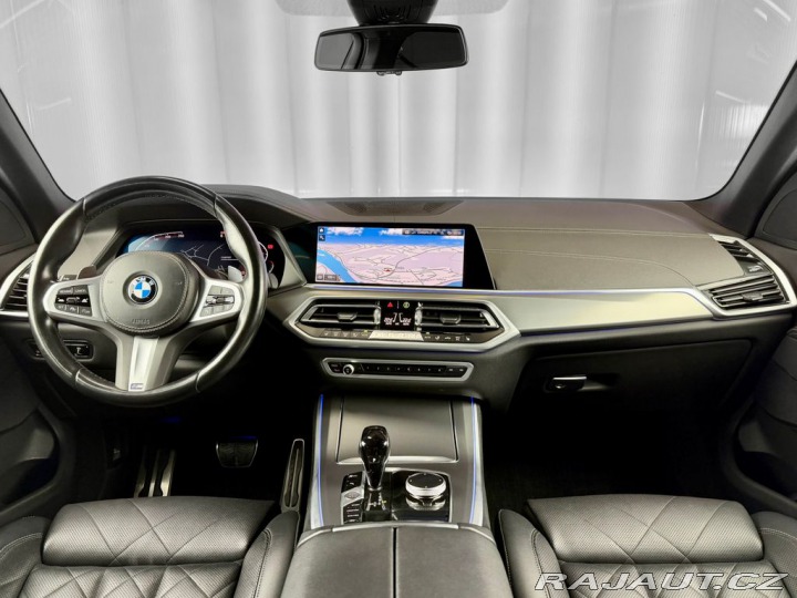 BMW X5 40d xDrive M-PAKET, LED. 2023