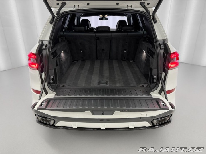 BMW X5 40d xDrive M-PAKET, LED. 2023