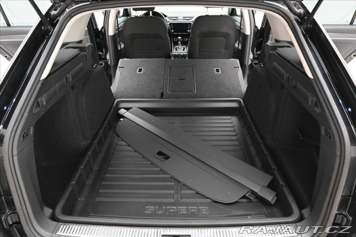 Škoda Superb 2,0 TDI 110kW DSG Style Z 2023