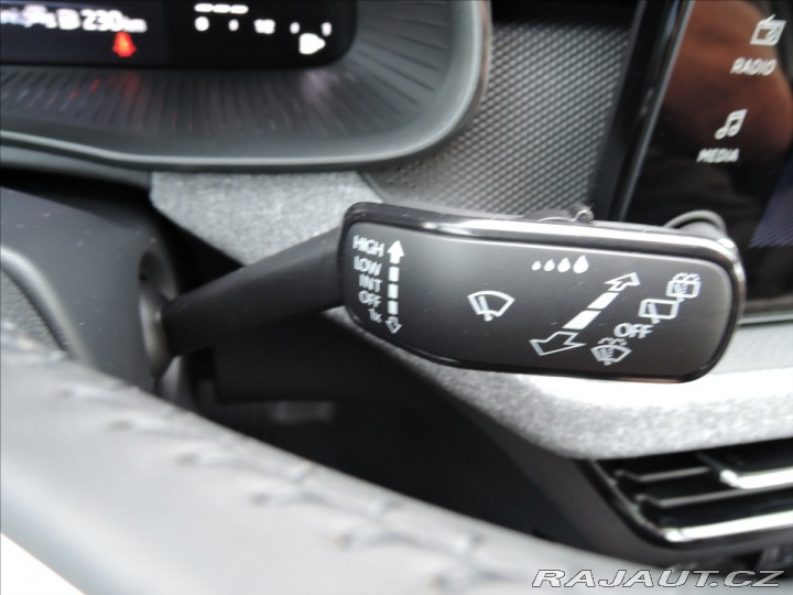 Škoda Kamiq 1,0 TSi Selects 130 Let Š 2025