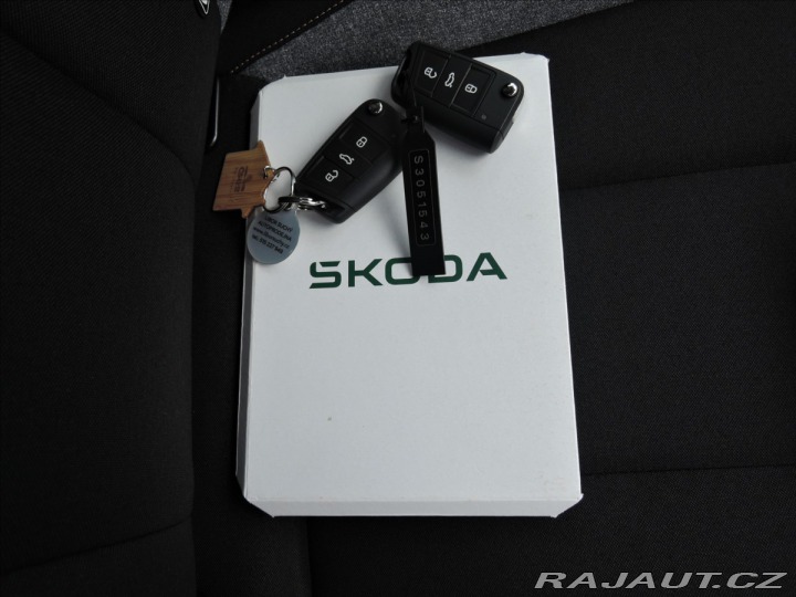 Škoda Kamiq 1,0 TSi Selects 130 Let Š 2024