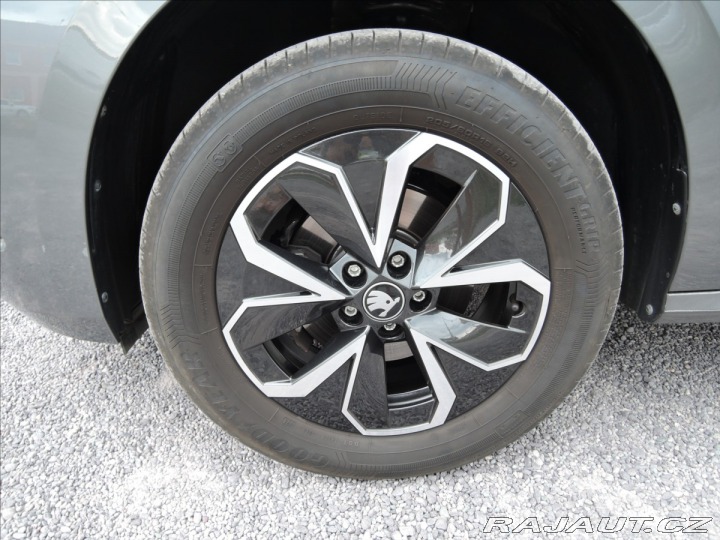 Škoda Kamiq 1,0 TSi Selects 130 Let Š 2025