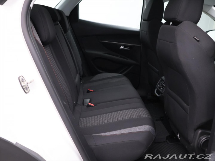 Peugeot 3008 1.2 PureTech 96kW CZ DPH 2018