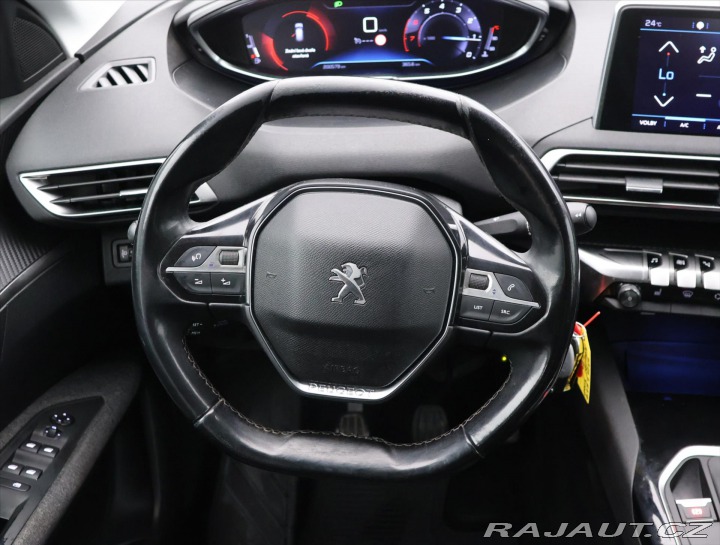 Peugeot 3008 1.2 PureTech 96kW CZ DPH 2018